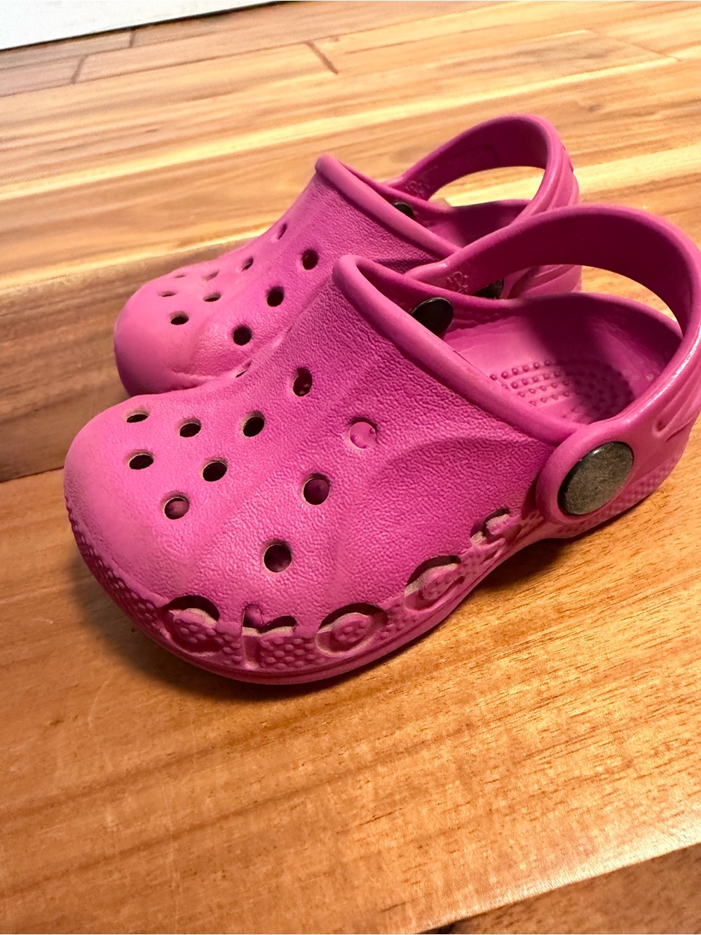 Kids Pink Crocs - Picture 2 of 3